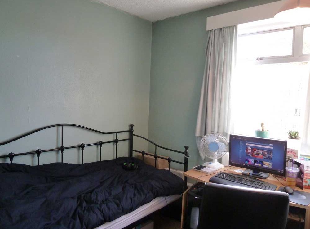 Norwich Student Accommodation - Flat single bedroom/study