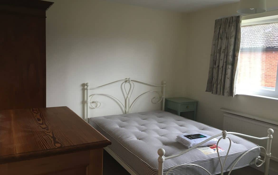 Norwich Student Accommodation - Penryn Close large double bedroom